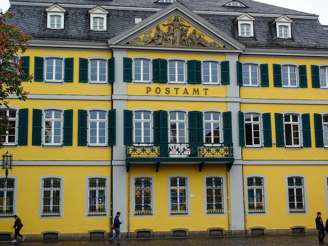 Wanderlog Alternatives for Bonn 2026: Discover Secret World - Bonn | Secret World Trip Planner