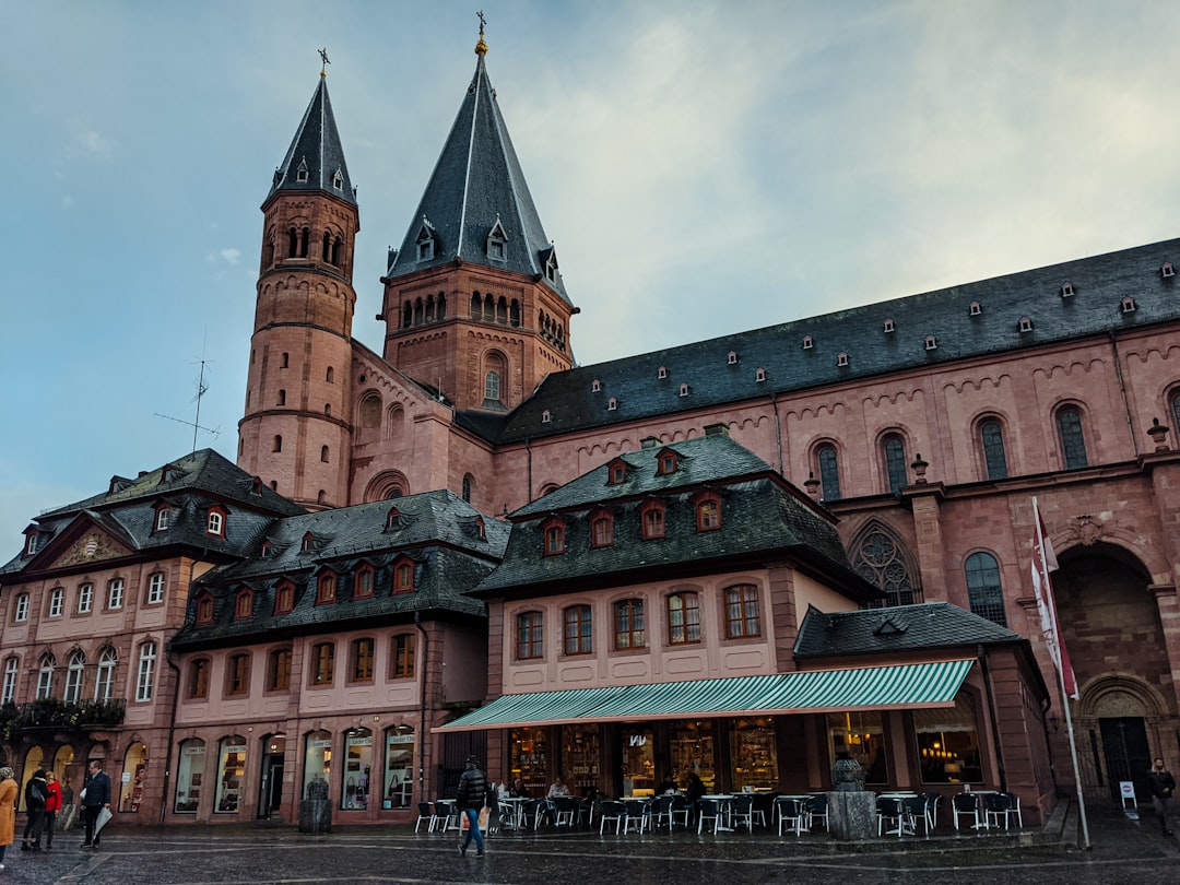 Wanderlog Alternatives for Mainz 2026: Secret World AI Planner - Mainz | Secret World Trip Planner