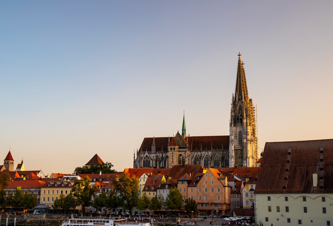 AI trip planner Regensburg 2026: Die Zukunft der Reiseplanung - Regensburg | Secret World Trip Planner