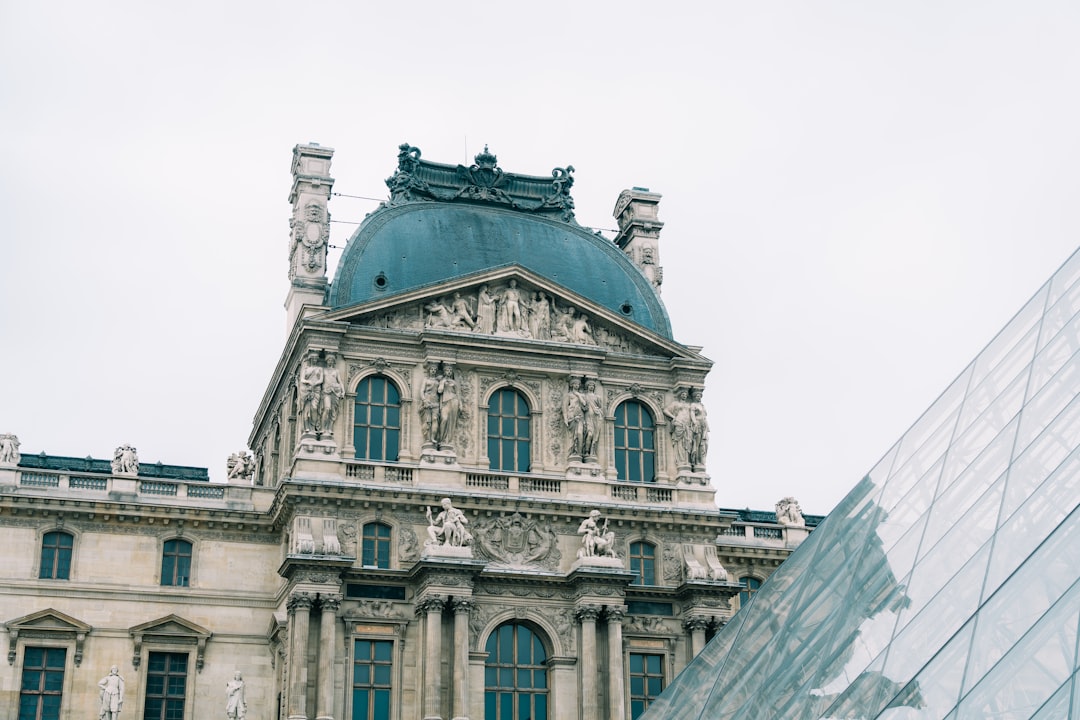 Best AI Trip Planner Paris 2026: Segui Secret World - Paris | Secret World Trip Planner