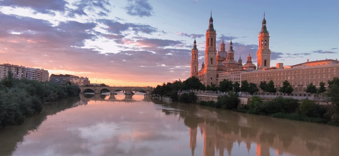 Top AI travel apps Zaragoza 2026: Scopri Secret World - Zaragoza | Secret World Trip Planner