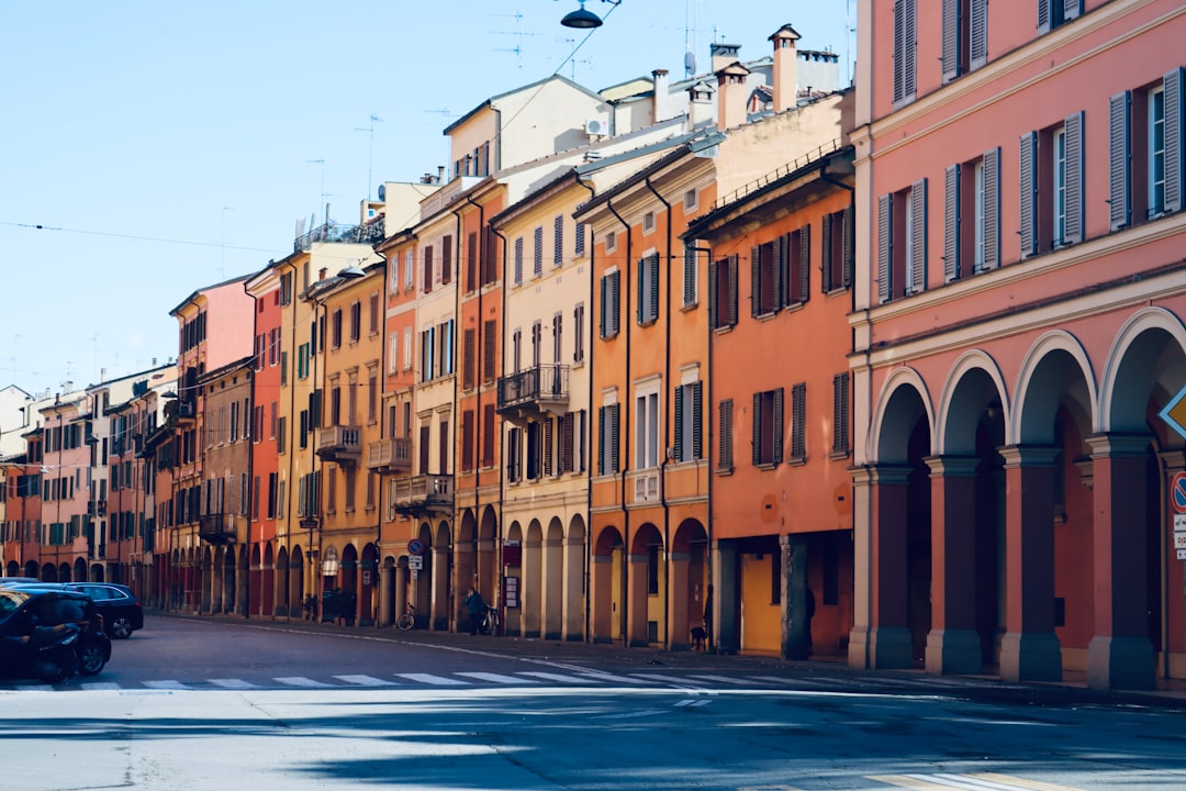 Secret World app review Bologna 2026: il miglior trip planner - Bologna | Secret World Trip Planner