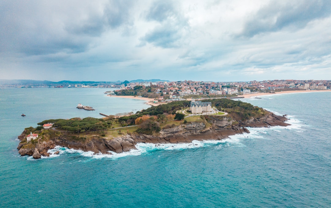 Secret World vs Wanderlog a Santander 2026: La Scelta Migliore - Santander | Secret World Trip Planner
