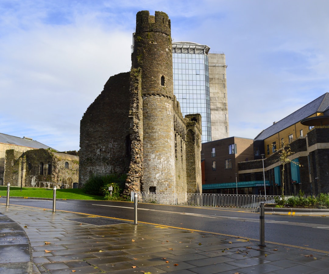 Secret World vs Wanderlog a Swansea 2026: La Scelta Migliore - Swansea | Secret World Trip Planner