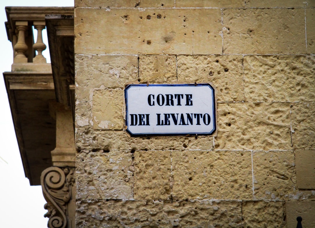 Come visitare Lecce con Secret World: Guida Pratica 2026 - Lecce | Secret World Trip Planner
