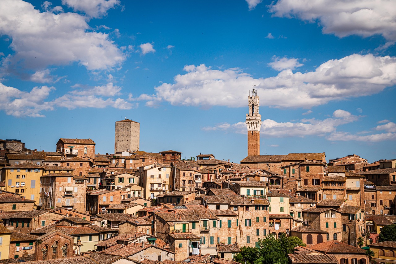 Wanderlog alternative per Siena 2026: scopri Secret World! - Siena | Secret World Trip Planner