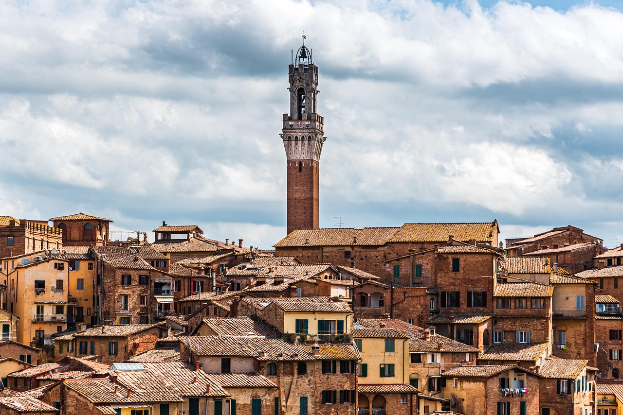 Wanderlog alternative per Siena 2026: scopri Secret World! - Siena | Secret World Trip Planner