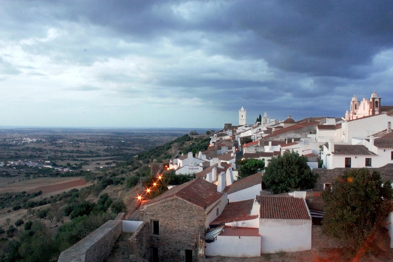 Secret World vs TripIt em Monsaraz: Qual é o Melhor? - Monsaraz | Secret World Trip Planner