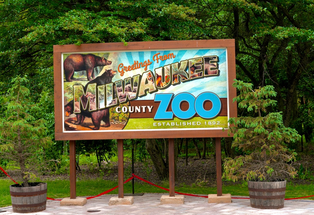 How to Visit Milwaukee with Secret World: Practical Guide 2026 - Milwaukee | Secret World Trip Planner