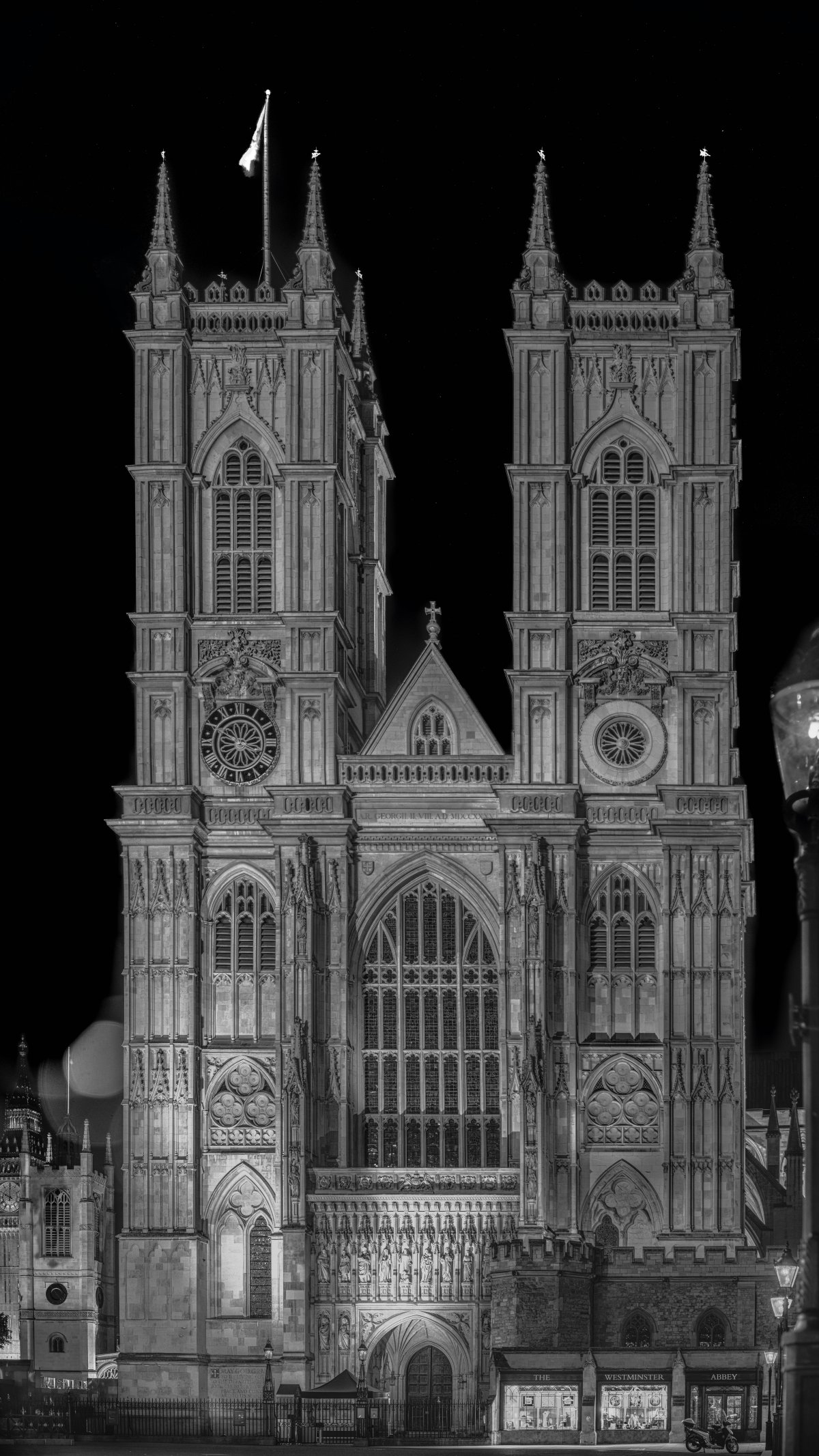Die Westminster-Abtei: Geschichte und ikonische Denkmäler - Dean's Yard | Secret World Trip Planner