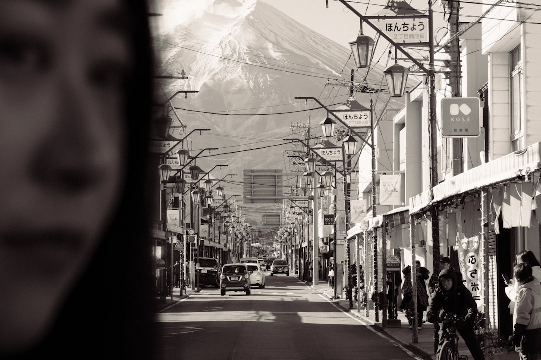 Fujiyoshida: La Magia del Monte Fuji Sagrado - Fujiyoshida | Secret World Trip Planner