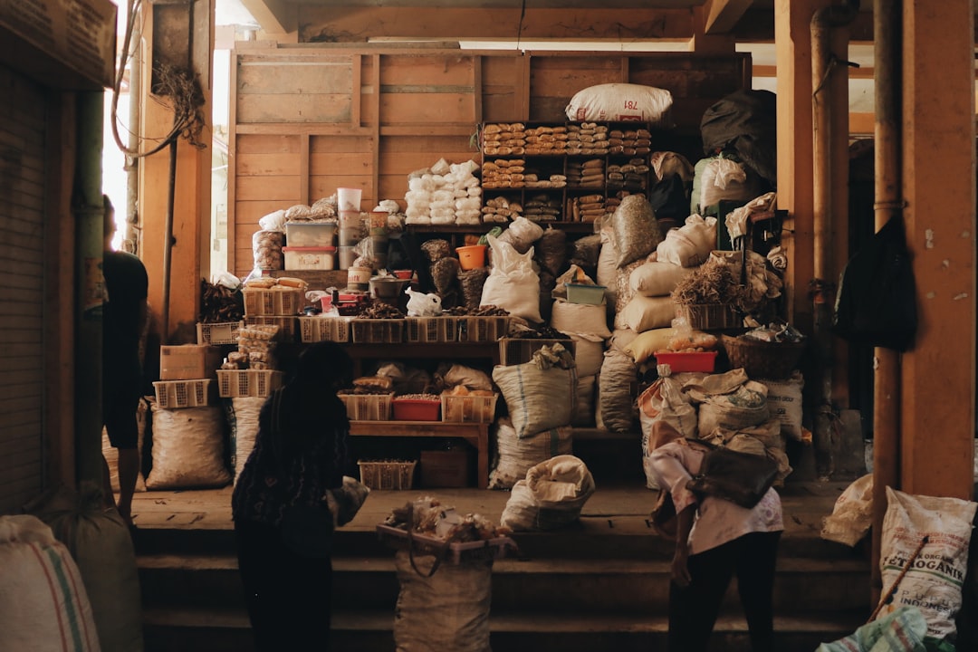 Beringharjo: El Corazón Vibrante de Yogyakarta - Kota Yogyakarta | Secret World Trip Planner