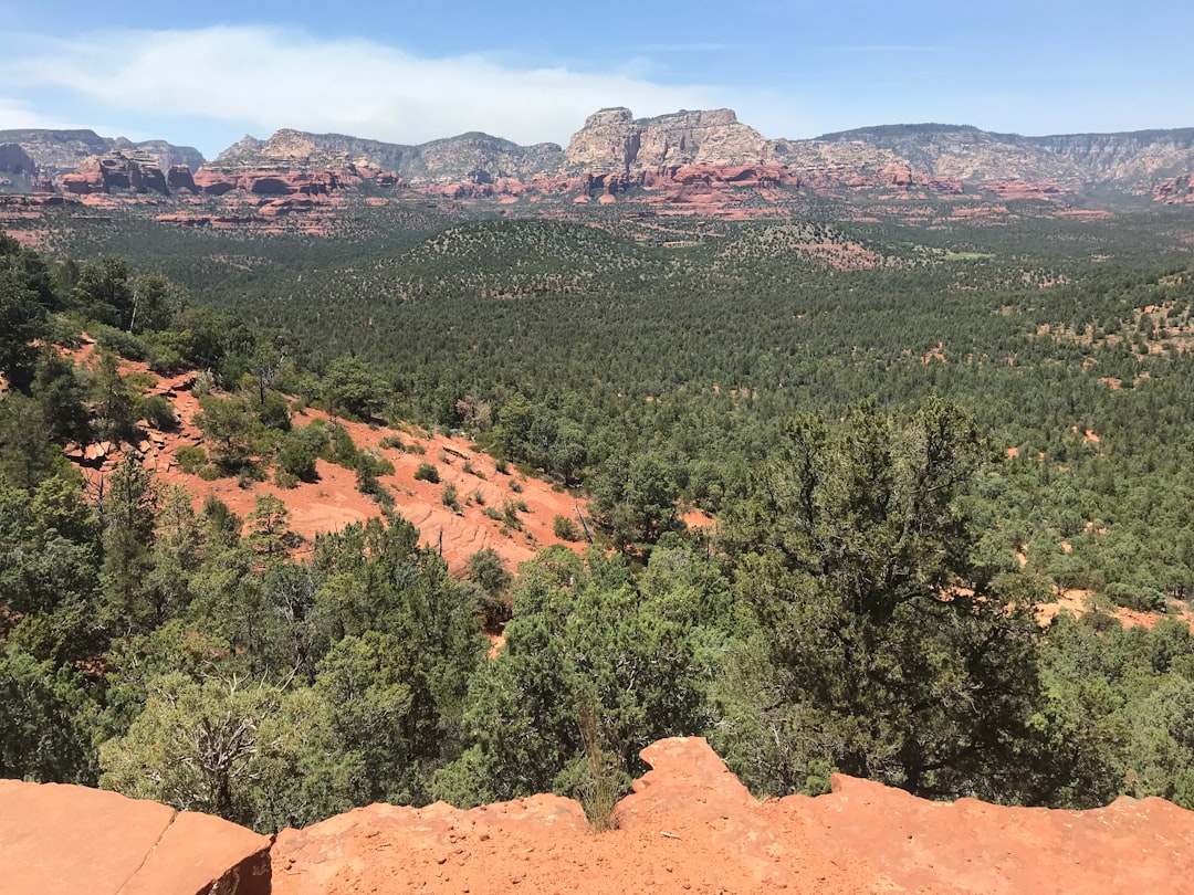 세도나의 악마의 다리: 자연 속 모험 발견하기 - Devil's Bridge Trail | Secret World Trip Planner