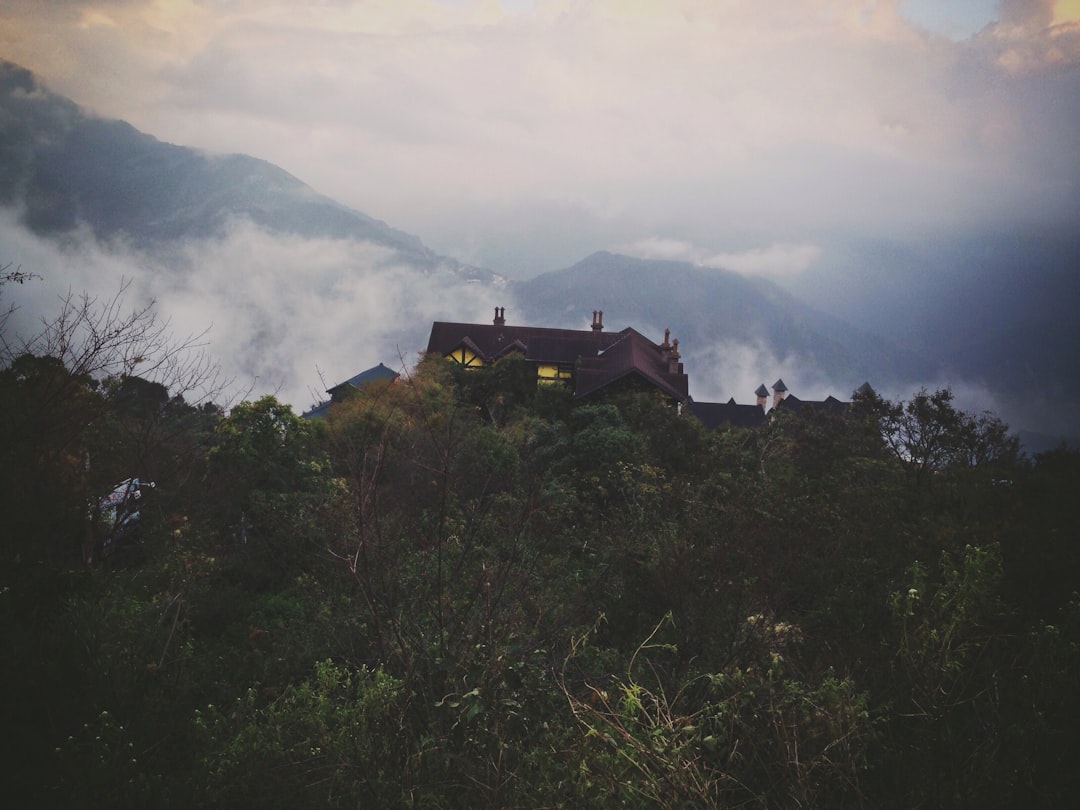 Descubre la Magia de 古奇峰: Un Paraíso Escondido en Taiwán | Secret World Trip Planner