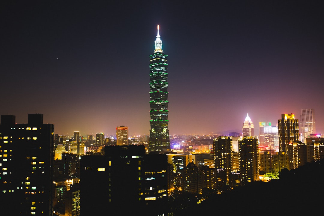 Descubre el Faro de Guosheng Port: una joya de Taiwán | Secret World Trip Planner