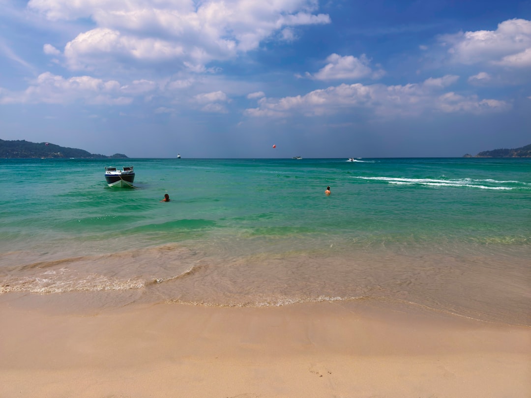 Descubra Cha-am Beach: Um Paraíso na Costa Tailandesa | Secret World Trip Planner