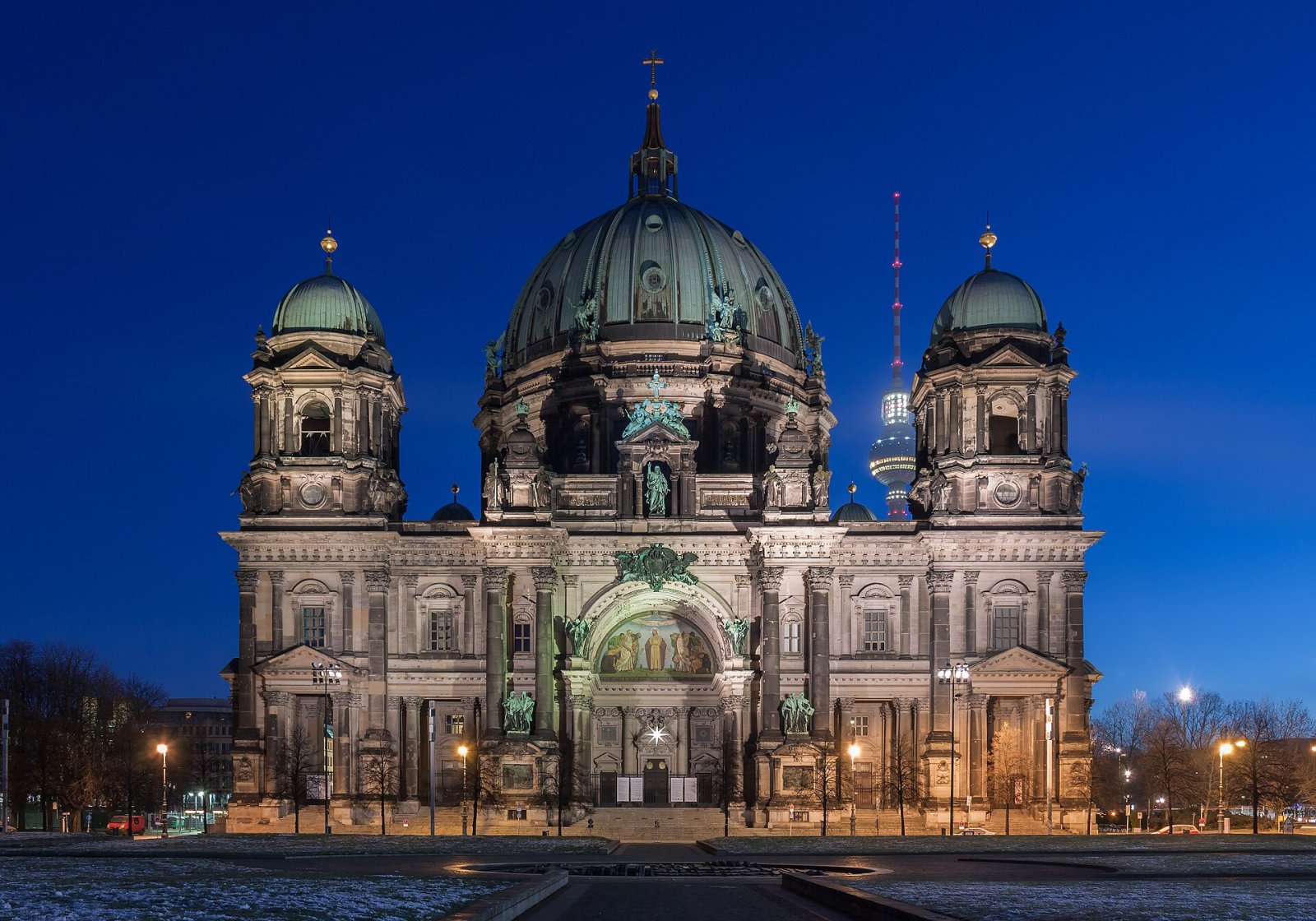 Scopri la Cattedrale di Berlino: un capolavoro di cultura e storia - Berlin | Secret World Trip Planner