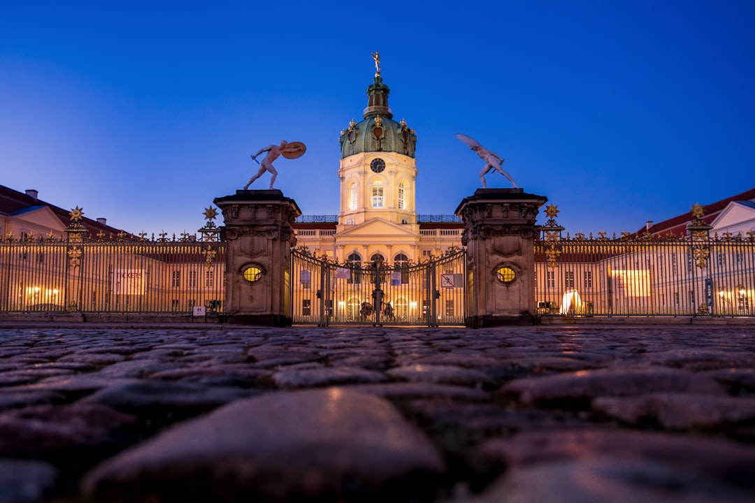 Découvrir Schloss Charlottenburg : Le Palais Baroque de Berlin - Berlin | Secret World Trip Planner