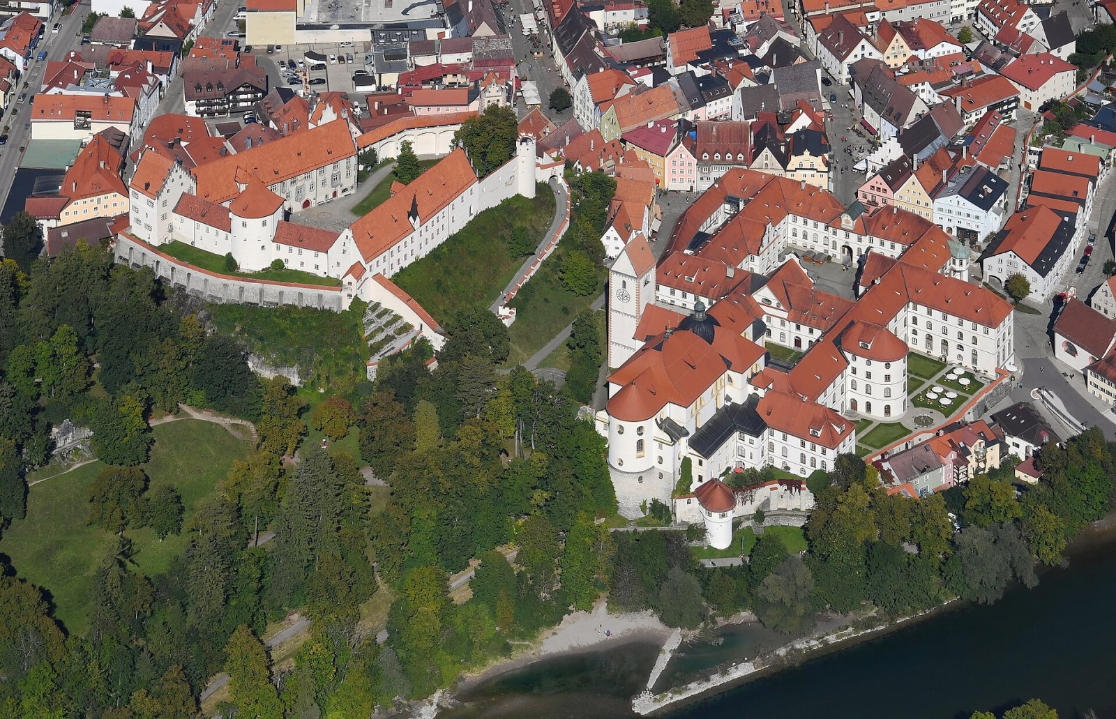 Füssen entdecken: Geschichte, Schönheit und Attraktionen - Füssen | Secret World Trip Planner