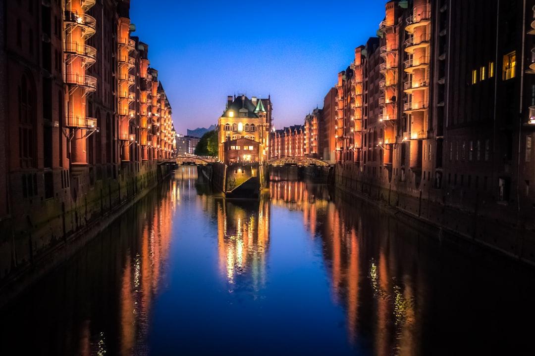 Descubriendo Hamburg Speicherstadt: Historia y Bellezas - Hamburg | Secret World Trip Planner