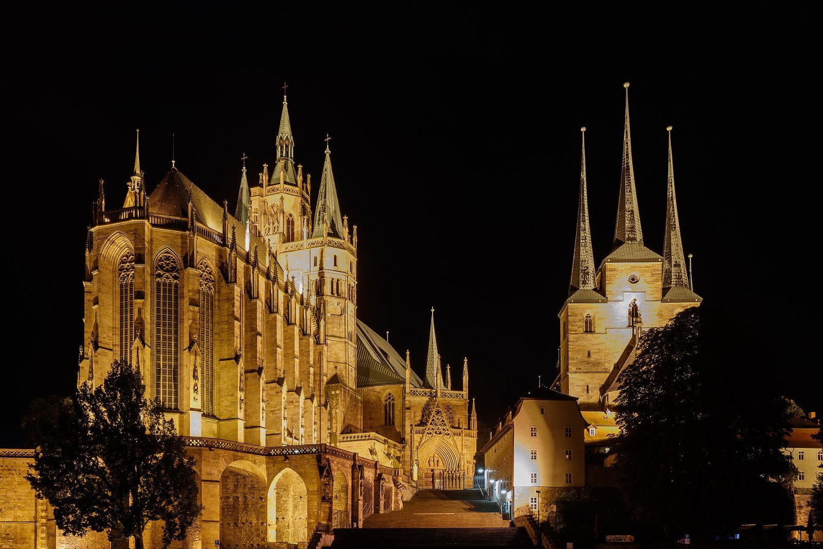 Exploration de la cathédrale d'Erfurt : un joyau de Thuringe - Erfurt | Secret World Trip Planner