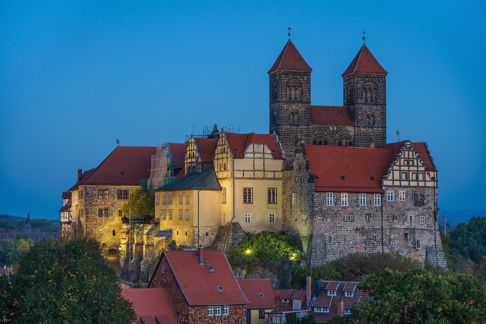 探索奎德林堡修道院:德国的中世纪瑰宝 - Quedlinburg | Secret World Trip Planner
