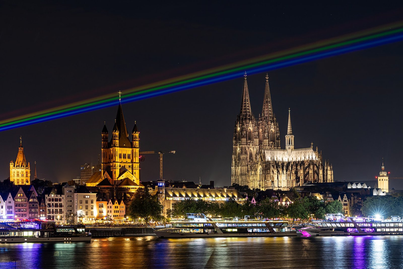 La Catedral de Colonia: Una Obra Maestra de Historia y Arquitectura - Köln | Secret World Trip Planner