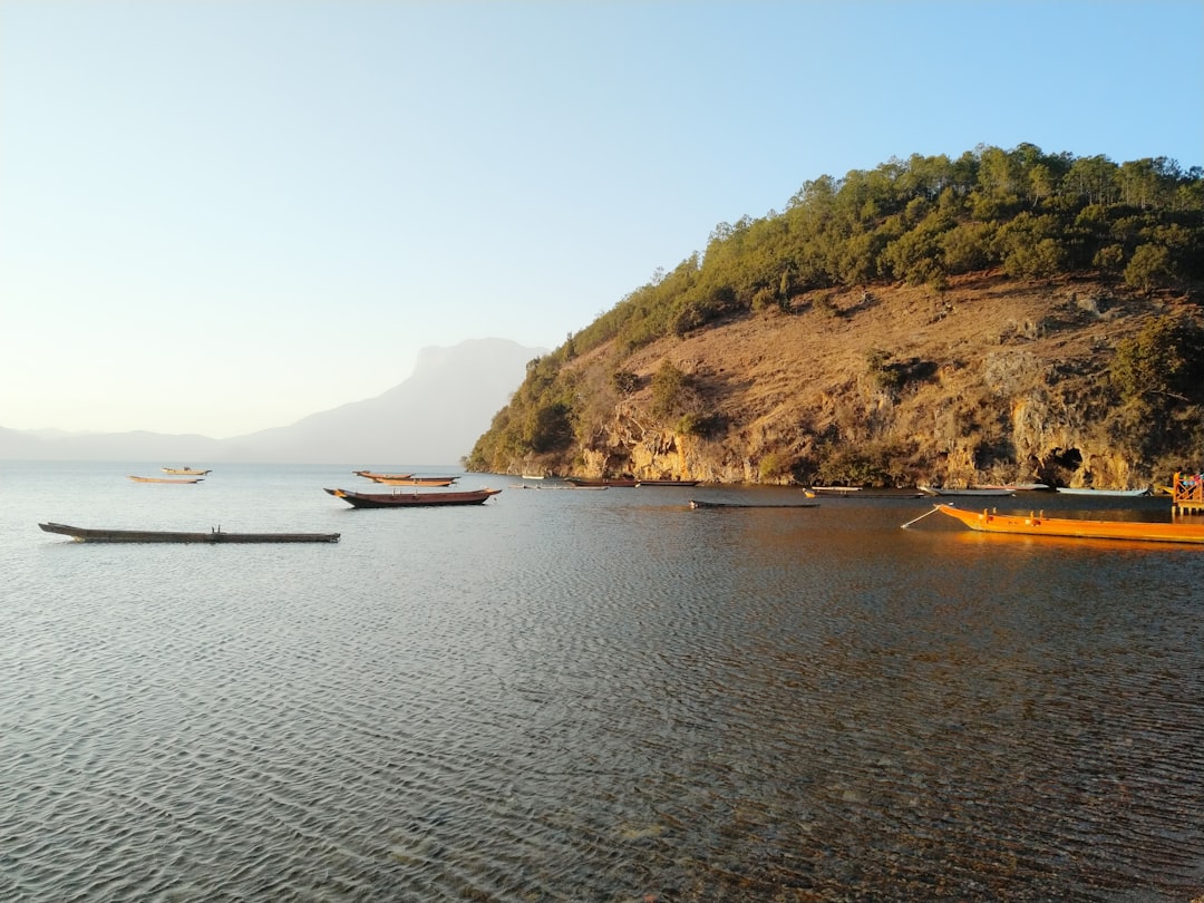 Exploring the Trails of Fitzroy and the 3 Lagoons - Z9301 El Chaltén | Secret World Trip Planner