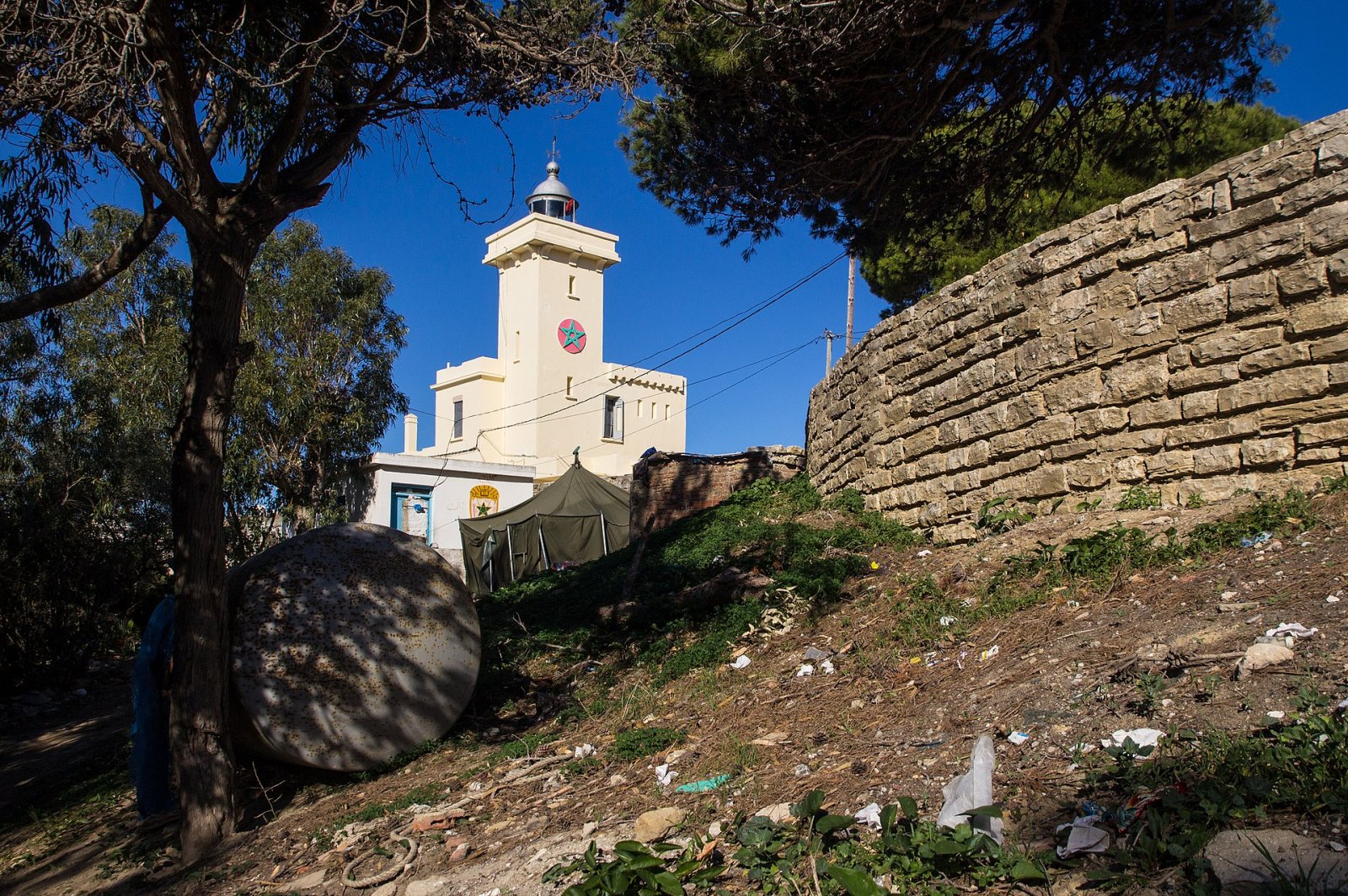 Descubre Cape Malabata: un rincón encantador de Marruecos - R782+M5R | Secret World Trip Planner