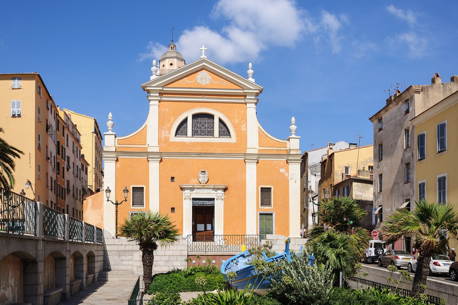 Descubra a Cathédrale d'Ajaccio: uma joia da Córsega - Ajaccio | Secret World Trip Planner