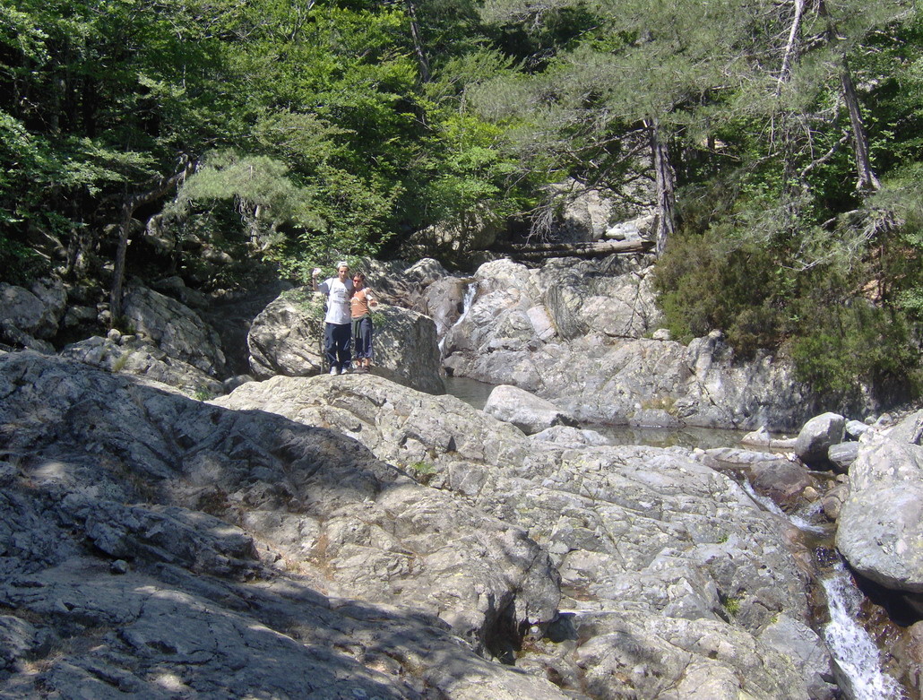 Découvrez la magie de la Cascade des Anglais à Vizzavona - Vivario | Secret World Trip Planner