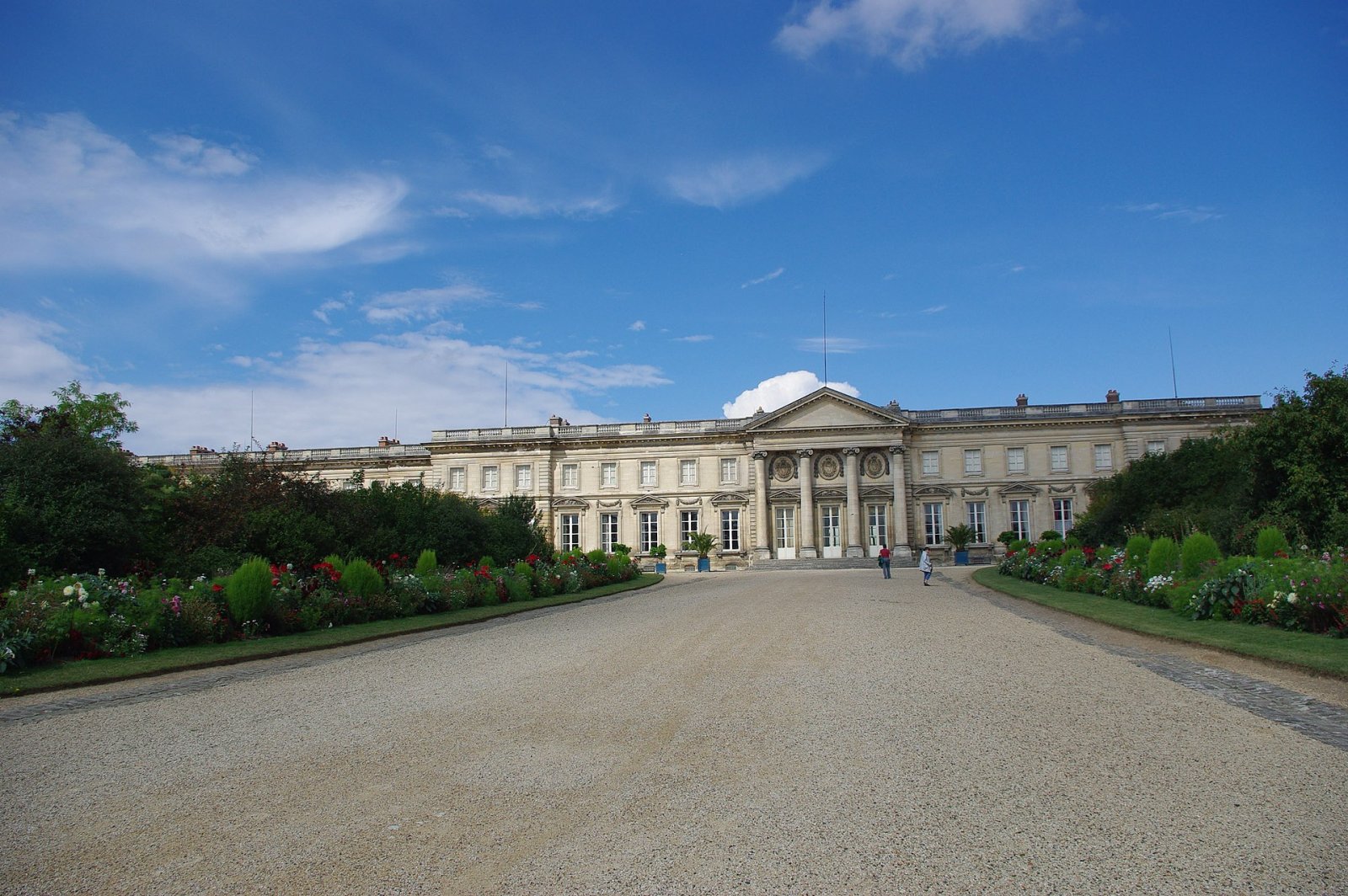 Discover the Charm of Château de Compiègne in France - Compiègne | Secret World Trip Planner