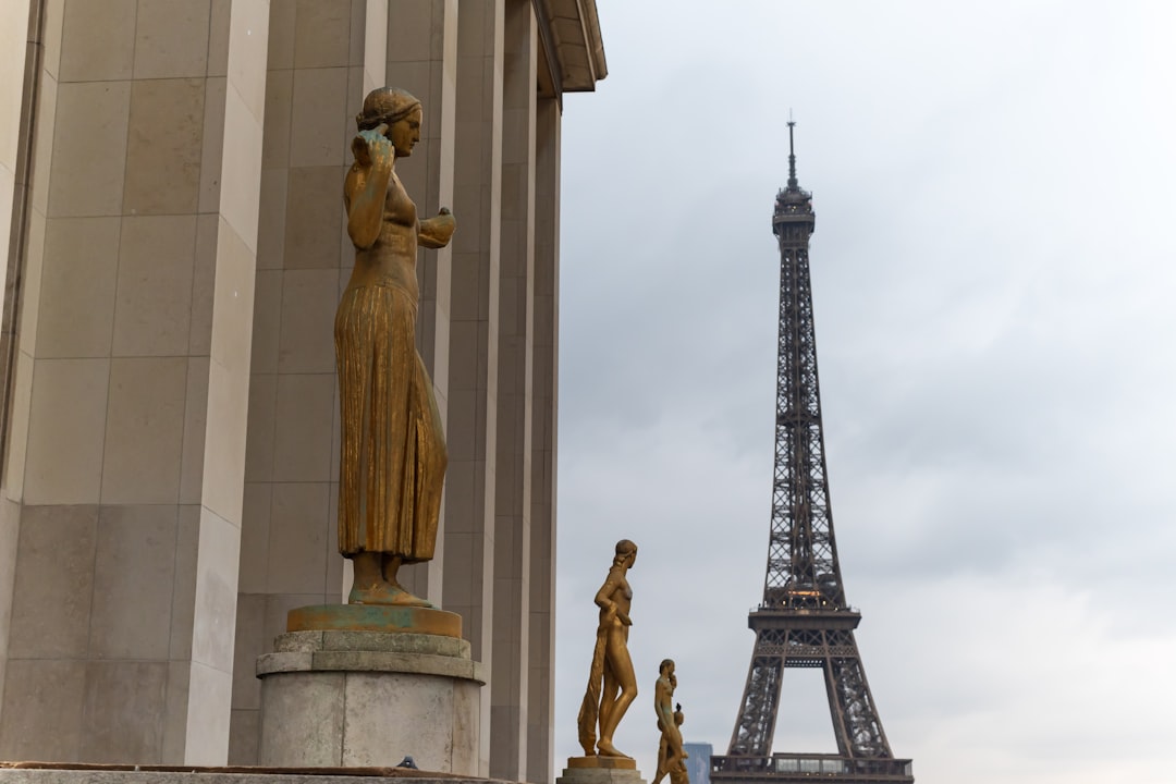 Descubra a Torre Eiffel: símbolo de Paris e da França - Paris | Secret World Trip Planner
