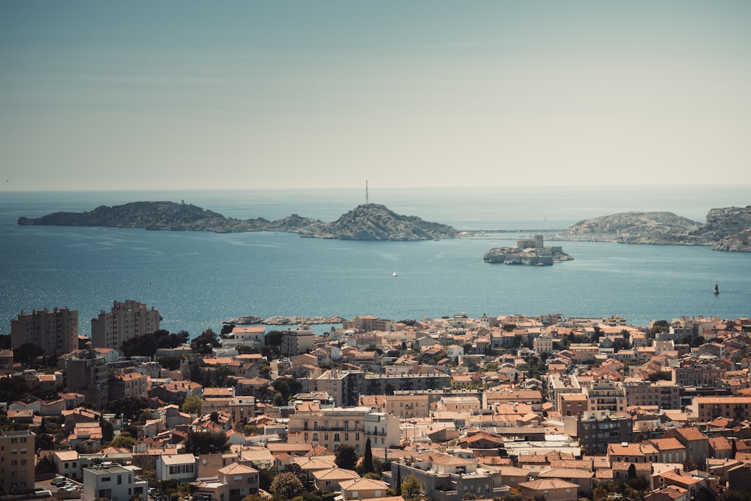 探索马赛的伊夫城堡魅力 - Marseille | Secret World Trip Planner