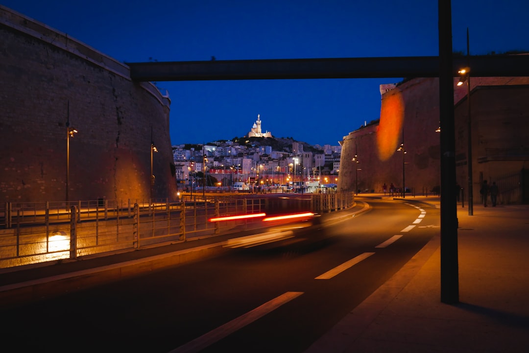 Scopri la Basilique Notre-Dame de la Garde a Marsiglia - Marseille | Secret World Trip Planner