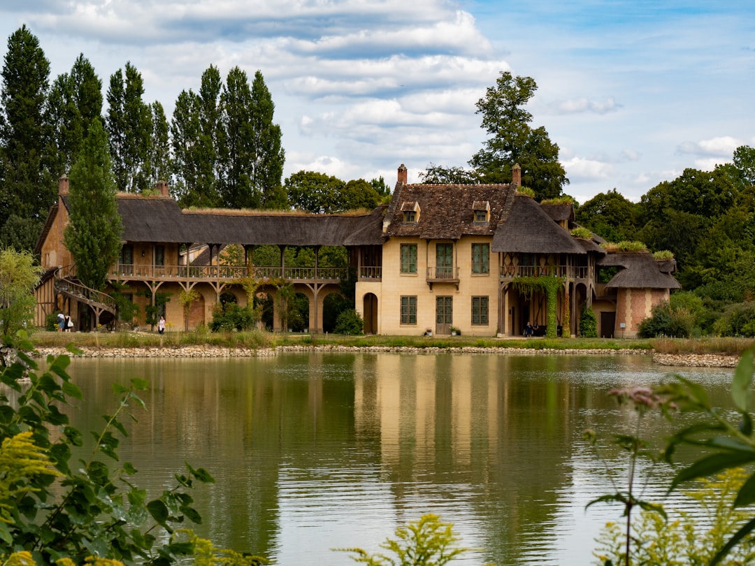 Étang de Berre: un rincón de naturaleza en Provenza - Berre-l'Étang | Secret World Trip Planner