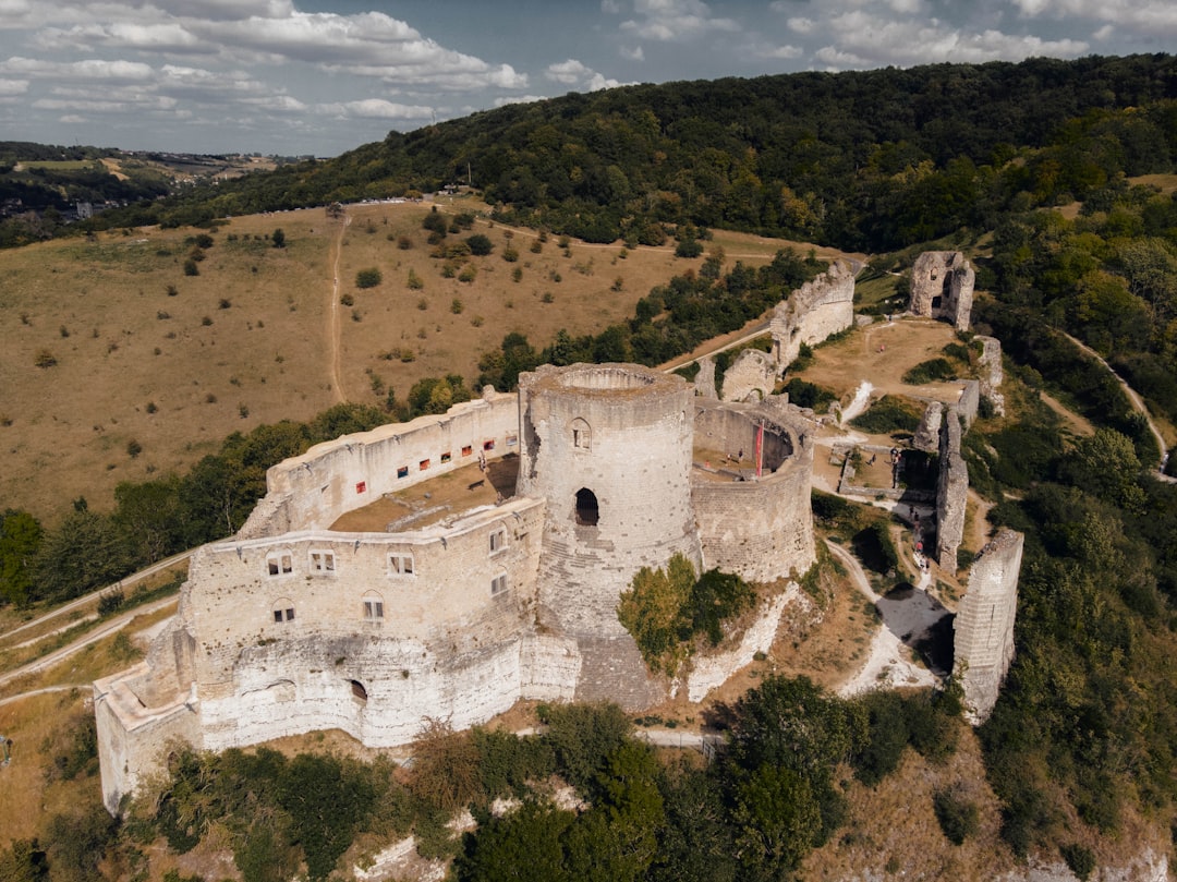 Scopri Château Gaillard: un tesoro storico in Normandia - Les Andelys | Secret World Trip Planner