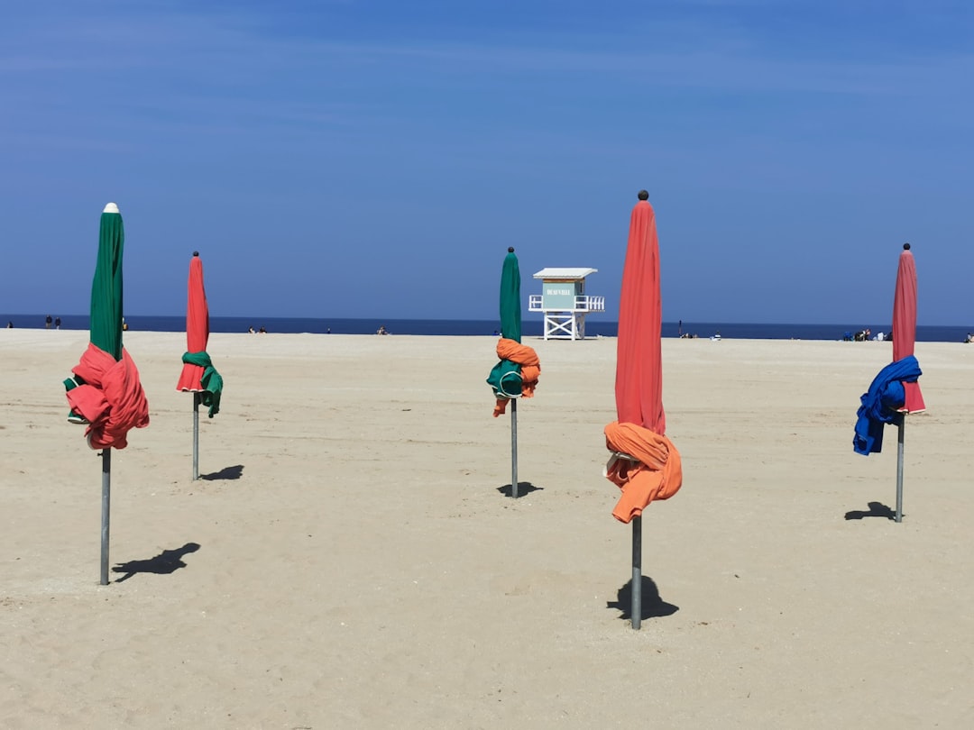 드로빌 해변: 노르망디의 천국 같은 곳 - Deauville | Secret World Trip Planner