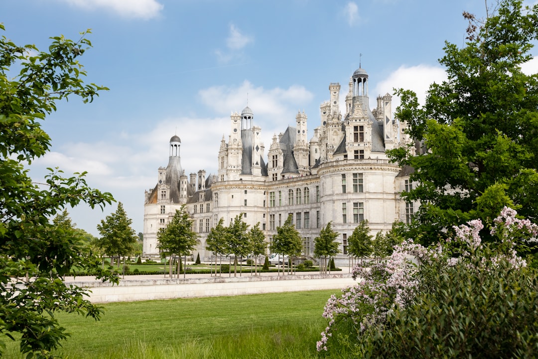 Descubre el majestuoso Château de Chambord: historia y bellezas - Chambord | Secret World Trip Planner