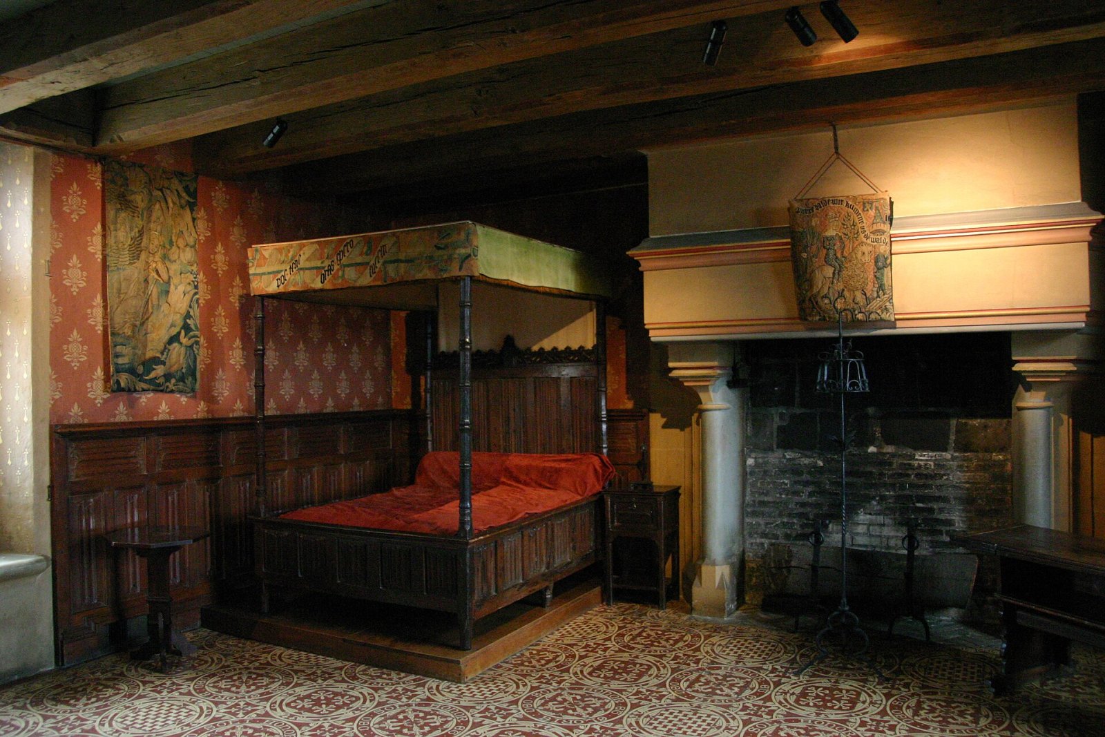 Descubra o charme do Château de Langeais no Vale do Loire - Langeais | Secret World Trip Planner