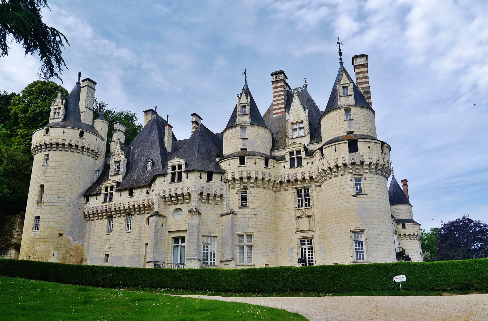 Descubre el encanto del Château d'Ussé: historia y belleza - Rigny-Ussé | Secret World Trip Planner