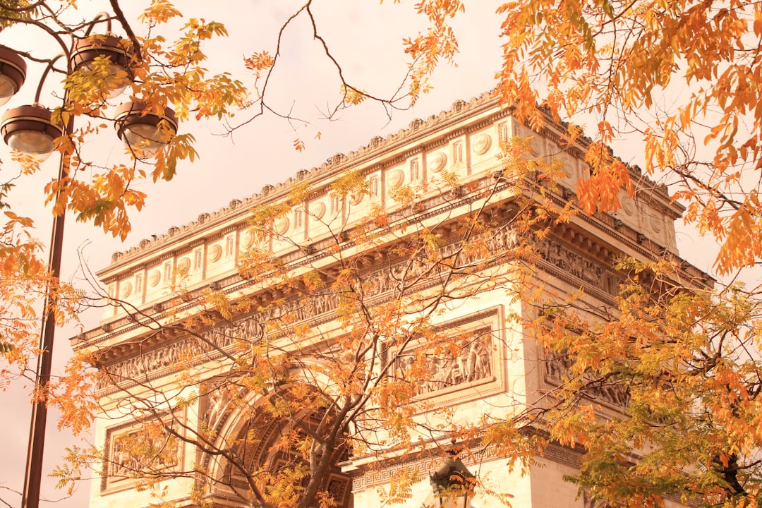 Explorando el Observatorio de París: Un Viaje Celestial - 77 Av. Denfert Rochereau | Secret World Trip Planner