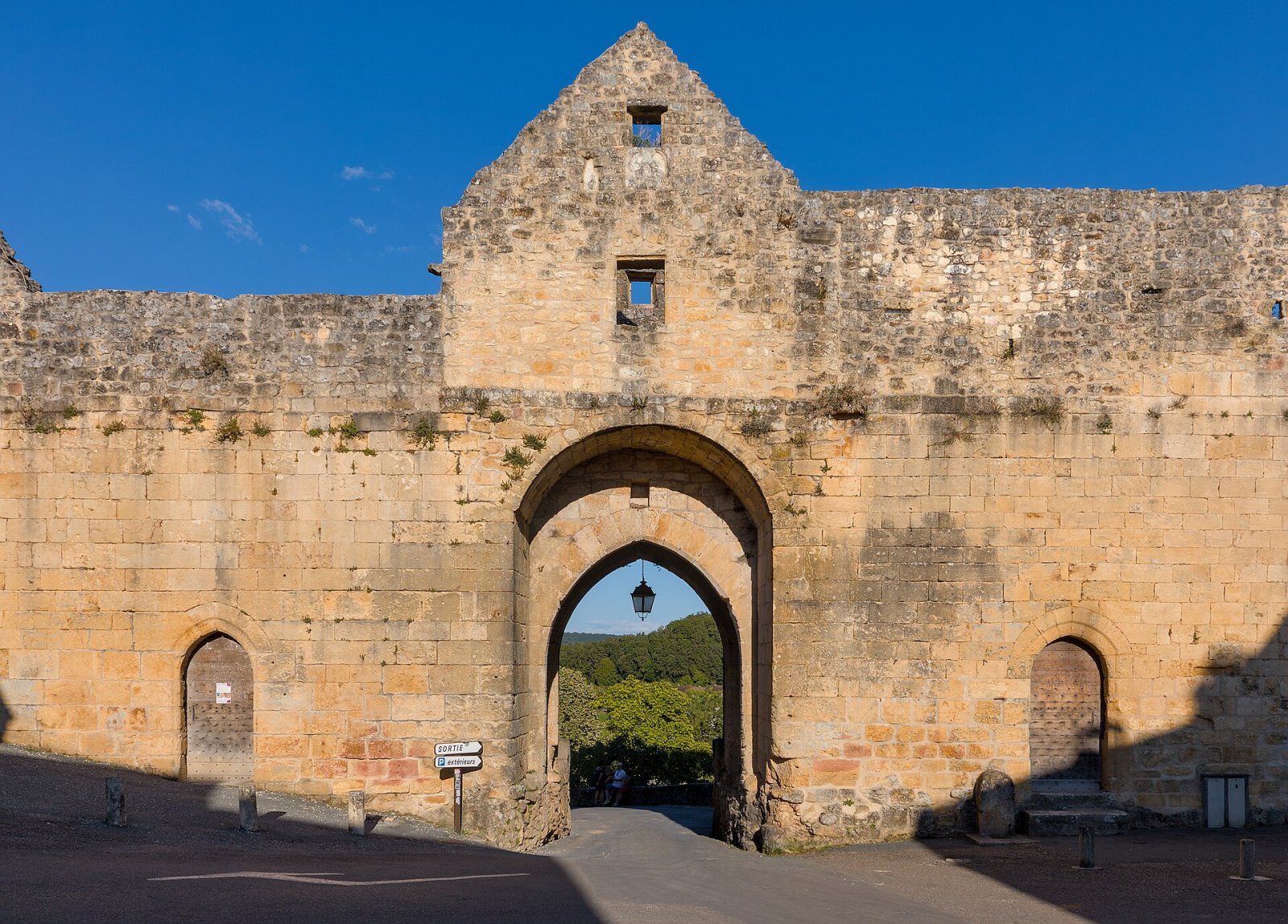 Discover Domme: A Medieval Gem in Nouvelle-Aquitaine - Domme | Secret World Trip Planner