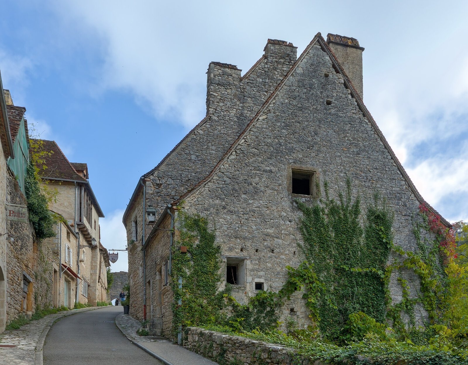Rocamadour：法国奥克西塔尼亚心脏中的文化瑰宝 - Rocamadour | Secret World Trip Planner