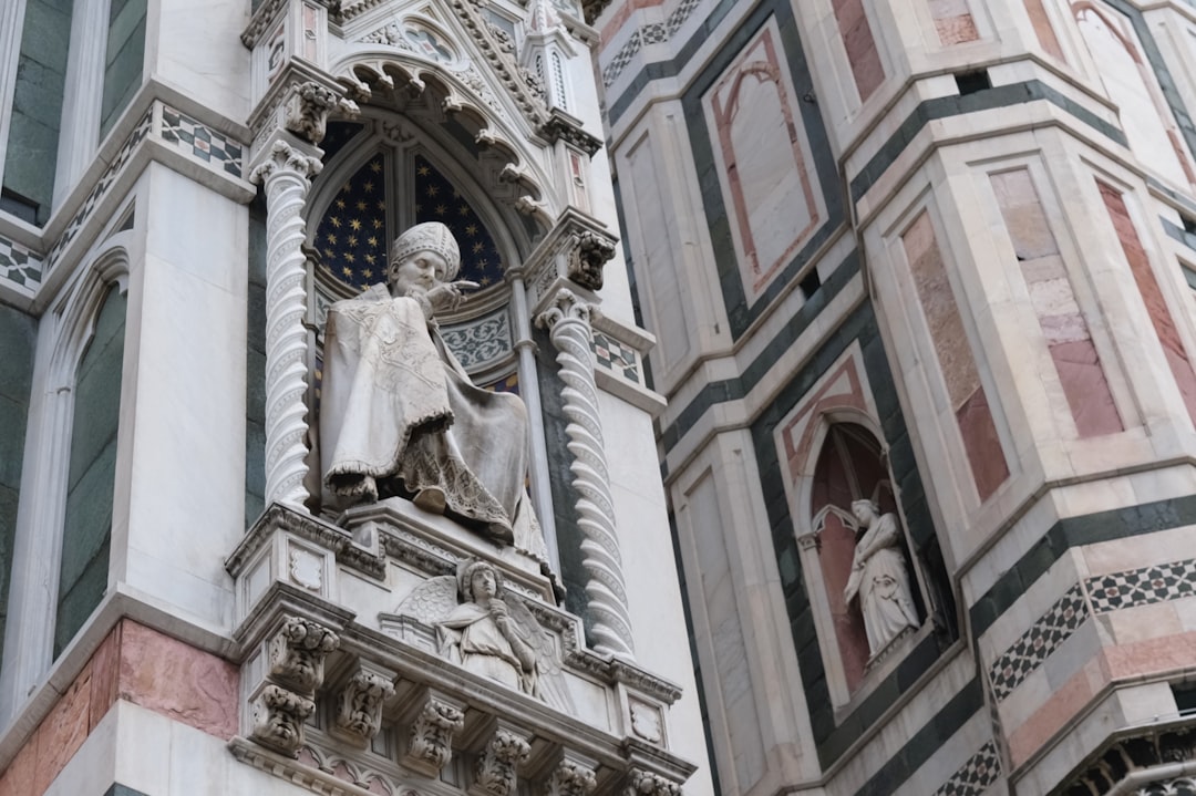 Itinerario Perfecto en Florencia: Planifica con Secret World - Firenze | Secret World Trip Planner