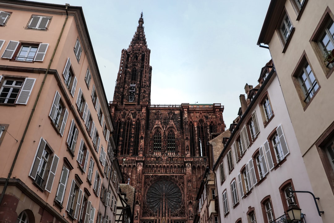 Scopri la Cathédrale de Strasbourg: un capolavoro gotico - Strasbourg | Secret World Trip Planner