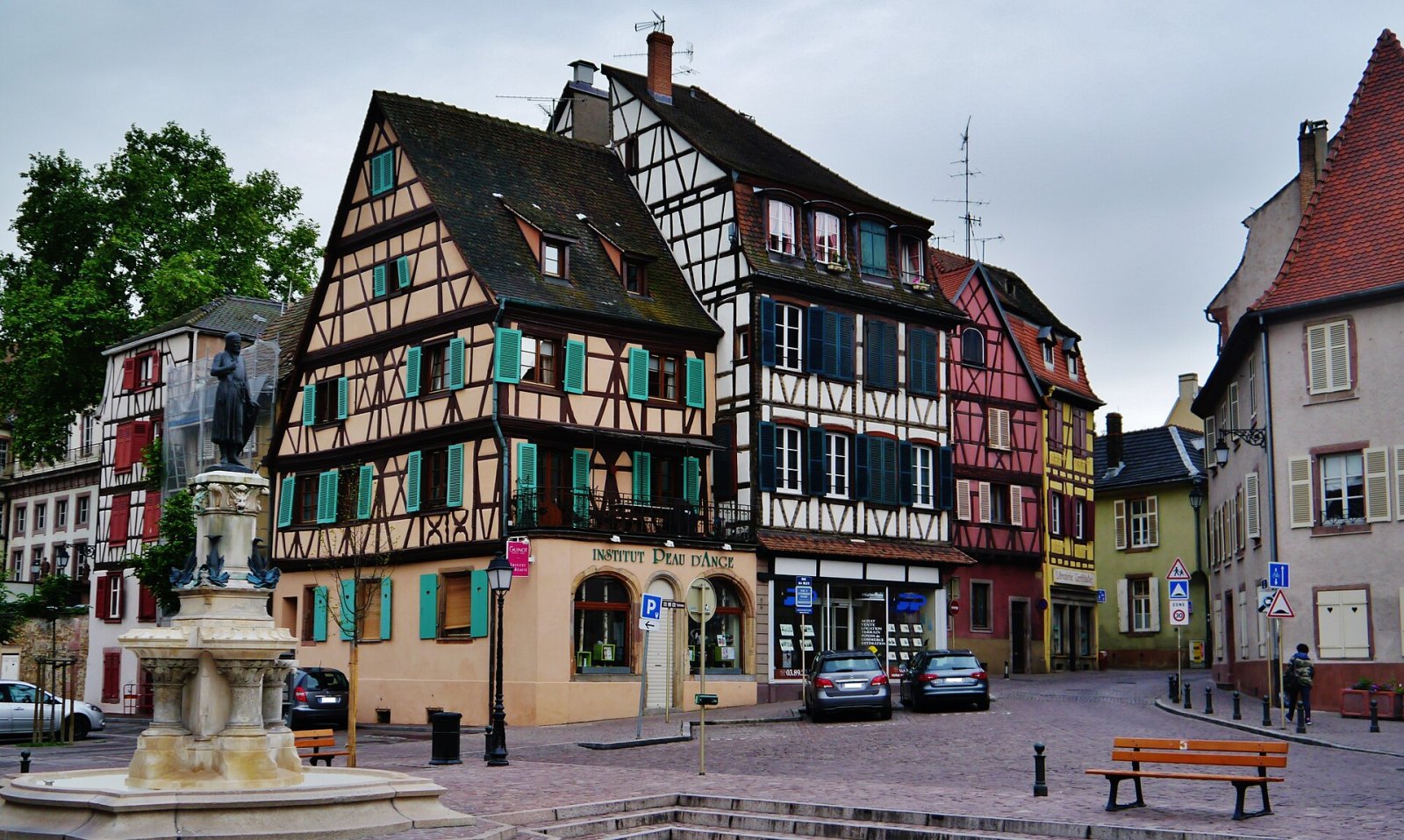 Descubra a Cidade Velha de Colmar: um tesouro histórico na Alsácia - Colmar | Secret World Trip Planner