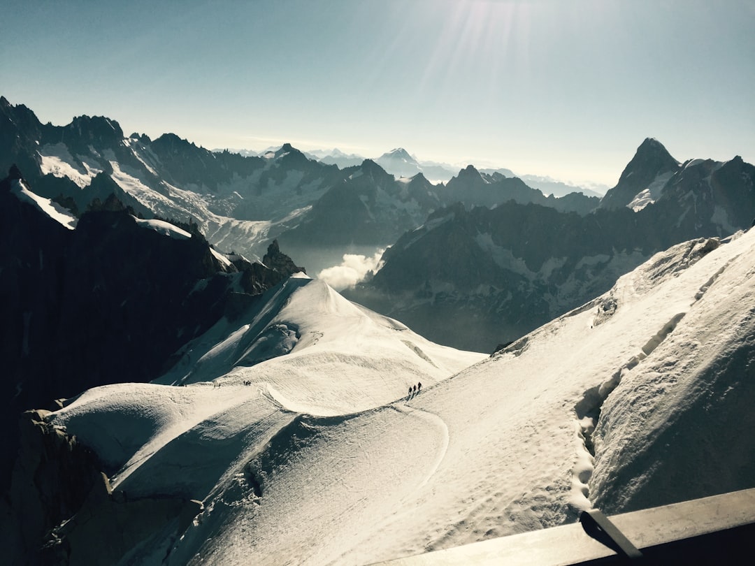 Aiguille du Midi: Природный Рай в Шамони - Chamonix-Mont-Blanc | Secret World Trip Planner