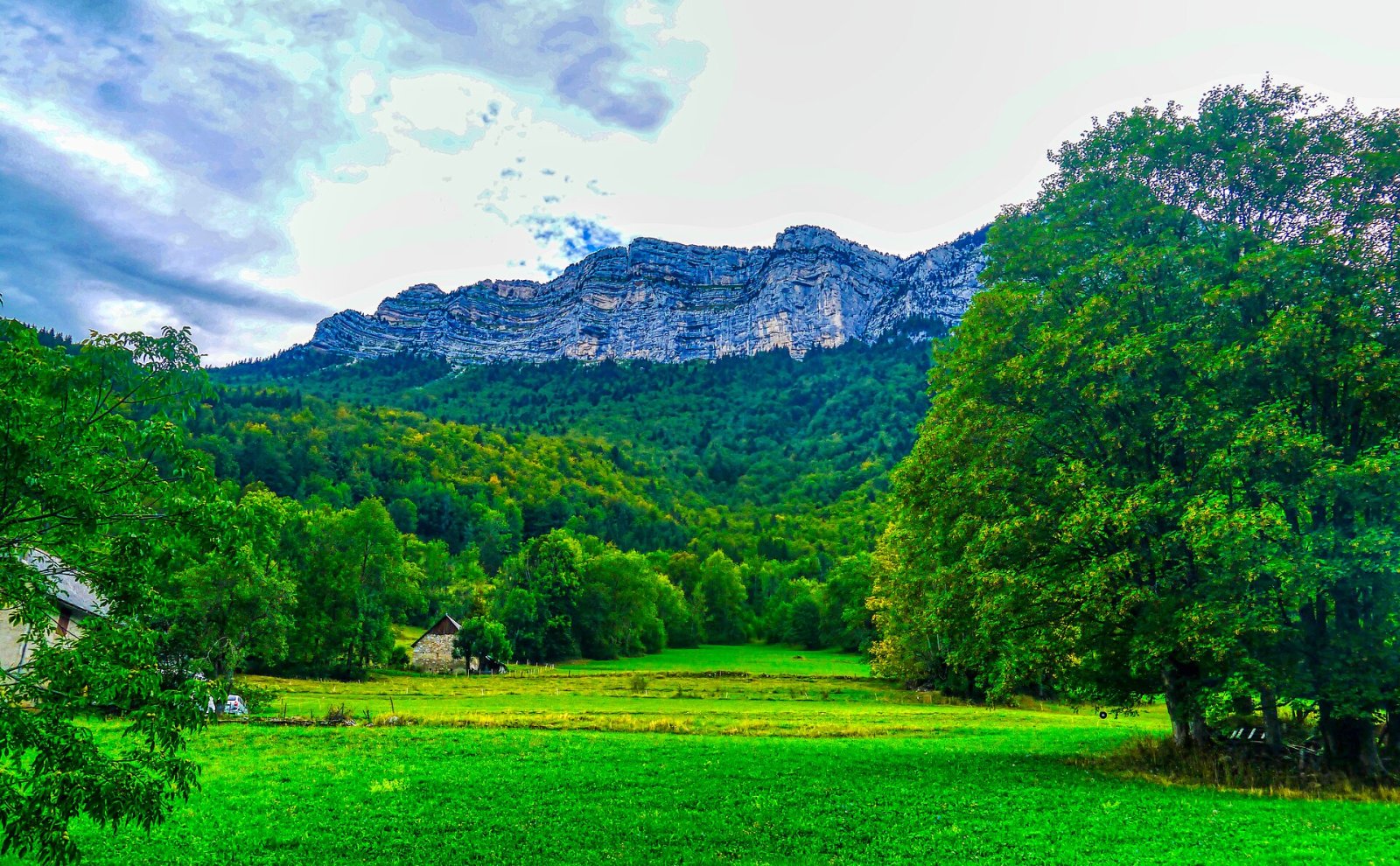 Откройте для себя Cirque de Saint-Même: природное сокровище во Франции - Plateau-des-Petites-Roches | Secret World Trip Planner