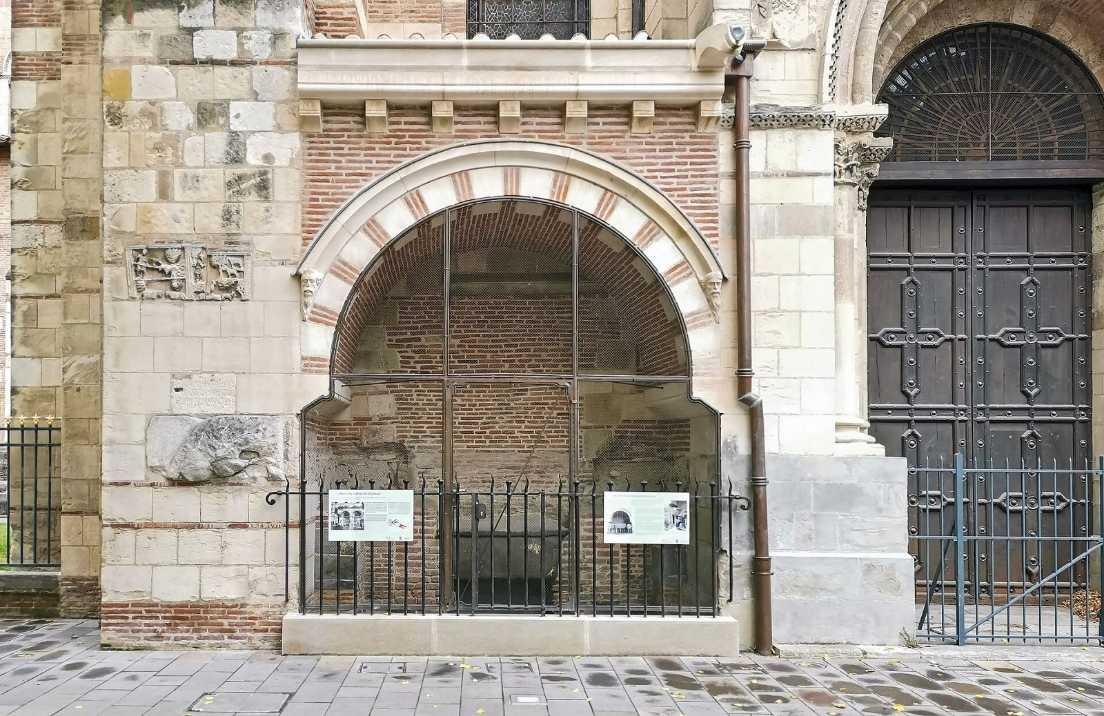 Descubre la Basilique Saint-Sernin de Toulouse: un tesoro cultural - Toulouse | Secret World Trip Planner